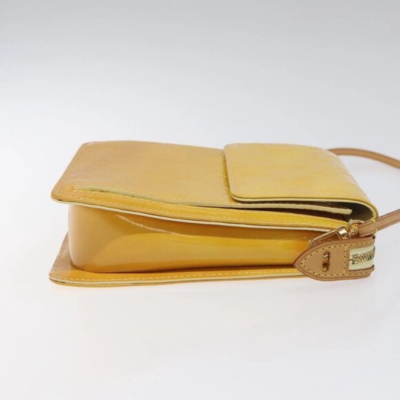 LOUIS VUITTON Monogram Vernis Motto Pouch Lime Yellow - Picture 12 of 16